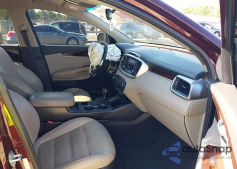 2018 Kia Sorento Lx/L z USA, uszkodzony, nr VIN 5XYPG4A37JG407013